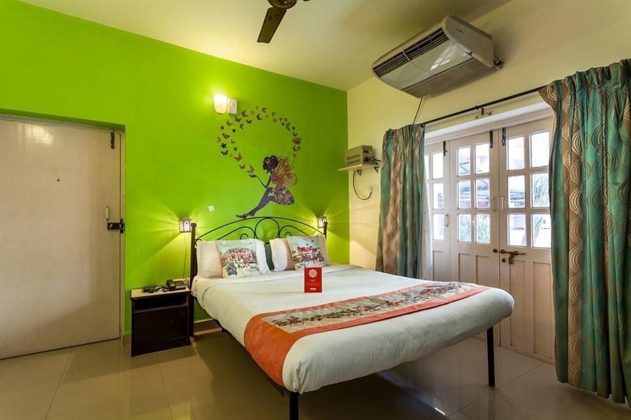 Sodders Renton Manor Otel Arpora Dış mekan fotoğraf